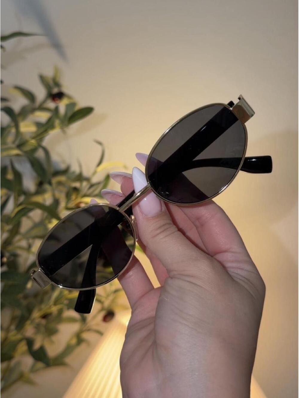 Women's Black Sunglass